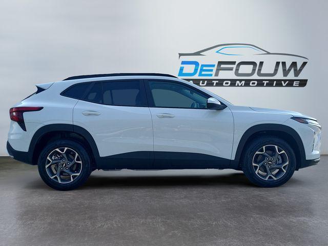 new 2025 Chevrolet Trax car, priced at $25,073