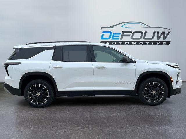 new 2025 Chevrolet Traverse car, priced at $44,695