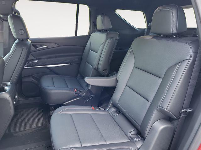 new 2025 Chevrolet Traverse car, priced at $47,055