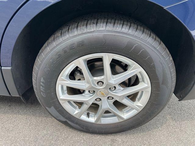 used 2022 Chevrolet Equinox car, priced at $21,907