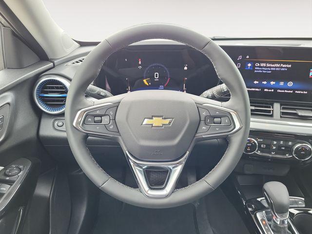 new 2025 Chevrolet Trax car, priced at $24,975