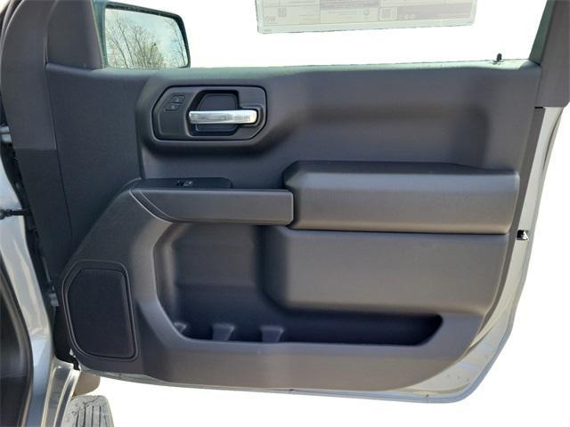 new 2025 Chevrolet Silverado 1500 car, priced at $45,404
