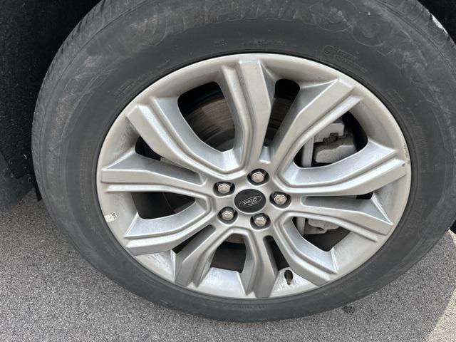 used 2023 Ford Edge car, priced at $25,397