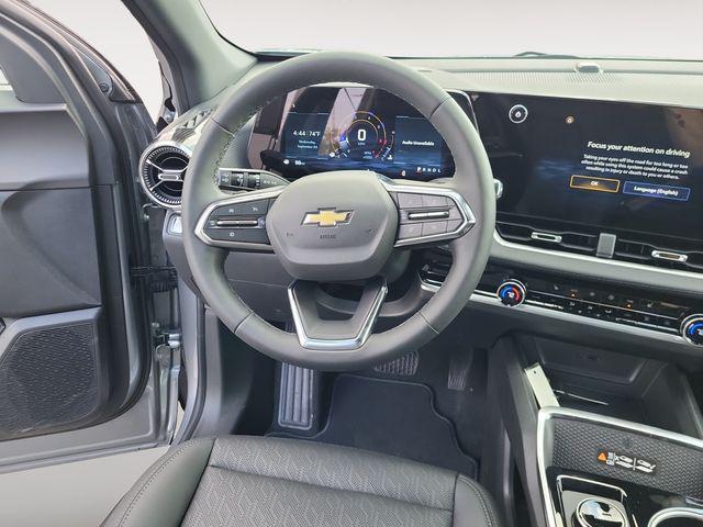 new 2026 Chevrolet Equinox car, priced at $32,220