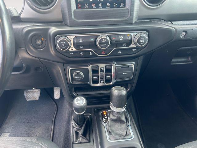 used 2022 Jeep Gladiator car, priced at $31,760