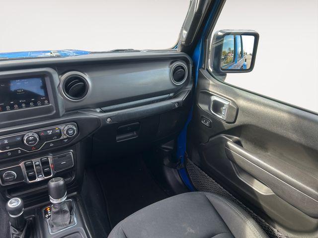 used 2022 Jeep Gladiator car, priced at $31,760