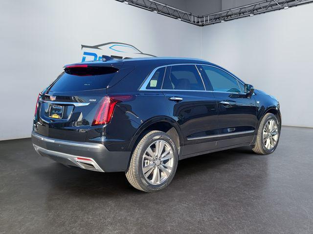 used 2022 Cadillac XT5 car, priced at $32,080