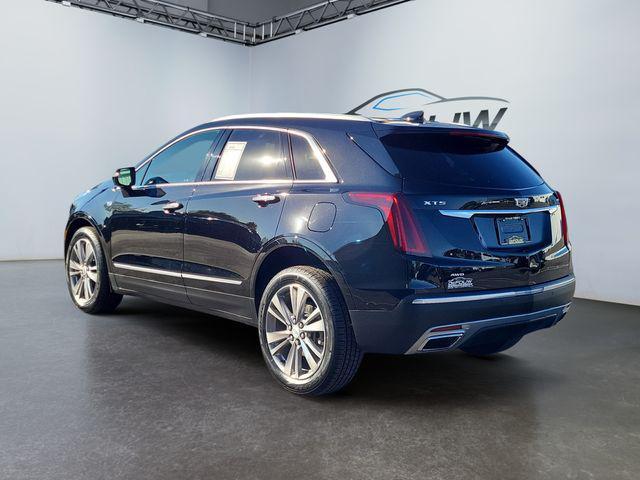 used 2022 Cadillac XT5 car, priced at $32,080