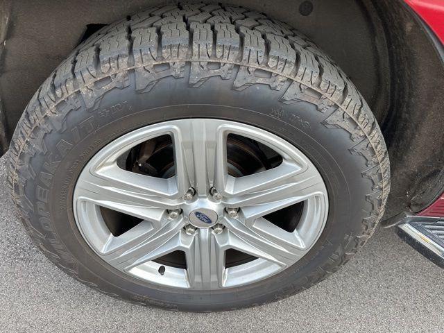 used 2018 Ford Expedition car, priced at $22,061