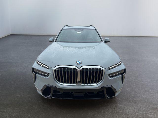 new 2026 BMW X7 car, priced at $96,015