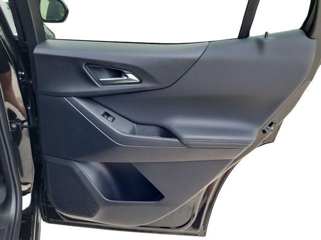 new 2026 Chevrolet Equinox car, priced at $29,995