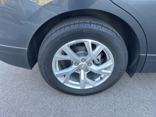 used 2021 Chevrolet Equinox car, priced at $22,517