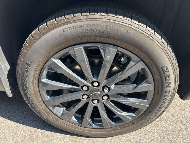 used 2022 Chevrolet Traverse car, priced at $39,499