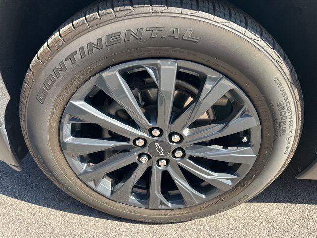 used 2022 Chevrolet Traverse car, priced at $39,499