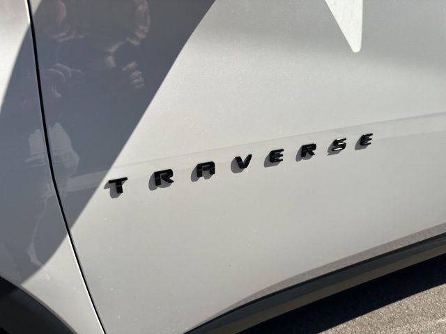 used 2022 Chevrolet Traverse car, priced at $39,499