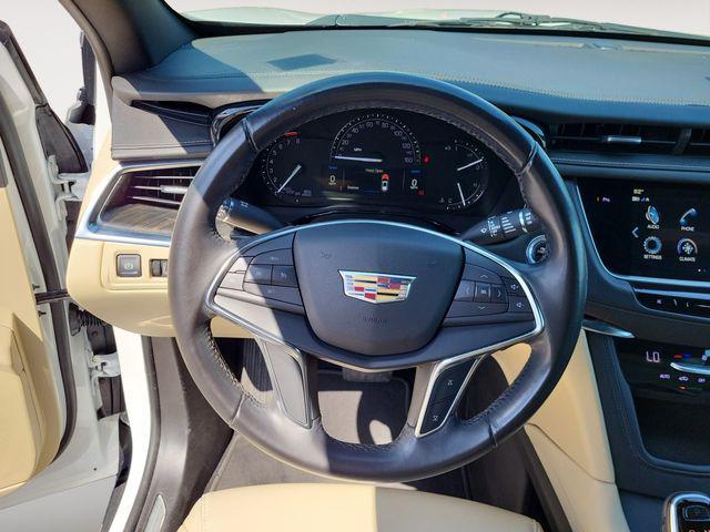 used 2018 Cadillac XT5 car, priced at $23,015