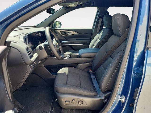 new 2025 Chevrolet Traverse car, priced at $42,695
