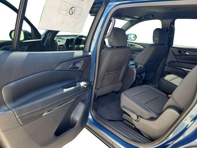 new 2025 Chevrolet Traverse car, priced at $42,695