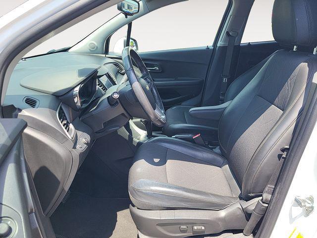 used 2022 Chevrolet Trax car, priced at $18,777