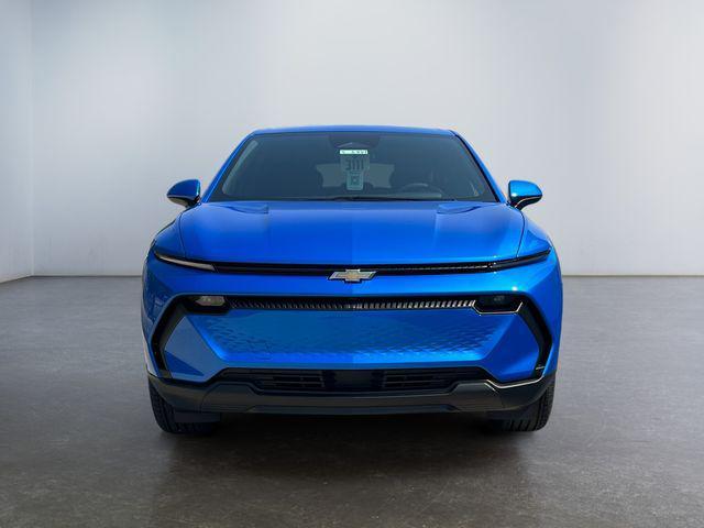 new 2025 Chevrolet Equinox EV car, priced at $33,495