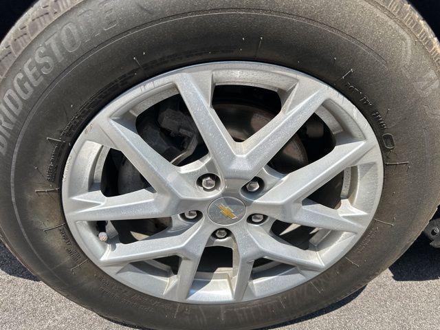 used 2022 Chevrolet Equinox car, priced at $23,440