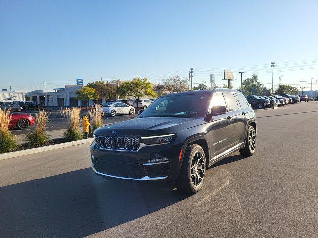 used 2023 Jeep Grand Cherokee car, priced at $39,581