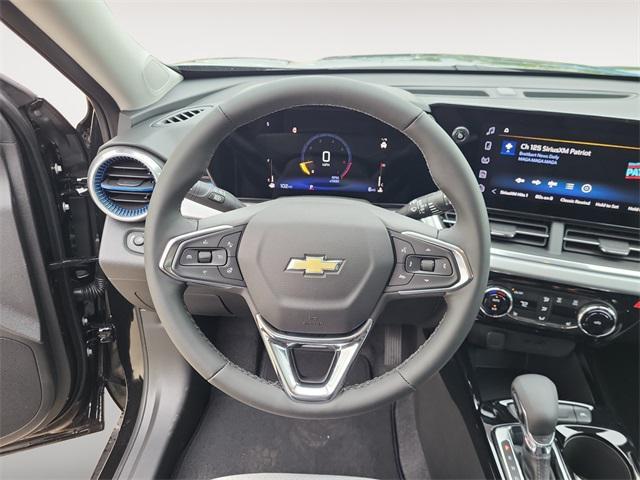 new 2025 Chevrolet Trax car, priced at $25,385