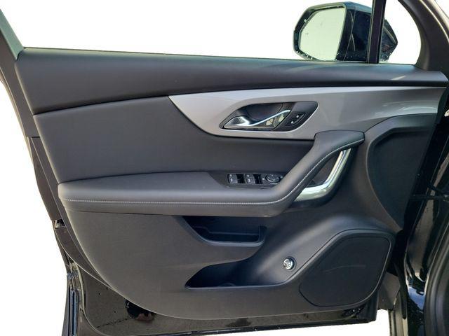 new 2025 Chevrolet Blazer car, priced at $41,055