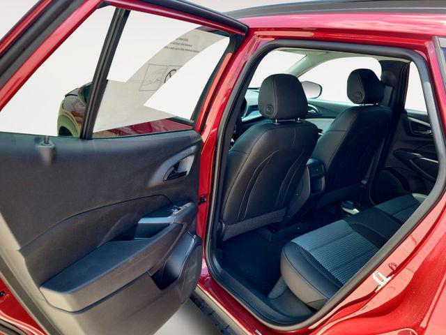 new 2025 Chevrolet Trax car, priced at $24,975