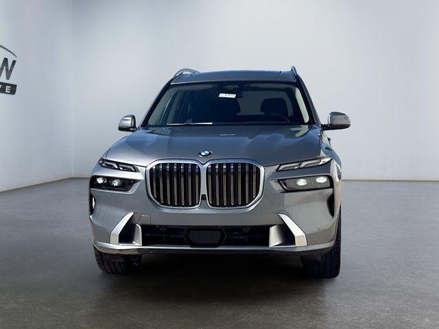 new 2025 BMW X7 car, priced at $89,695