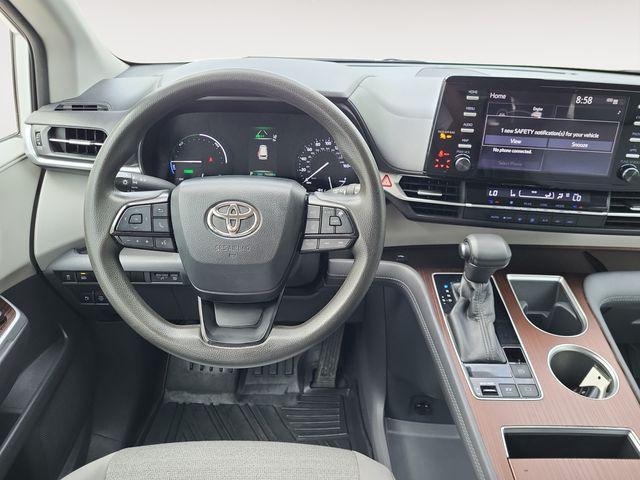 used 2022 Toyota Sienna car, priced at $33,417