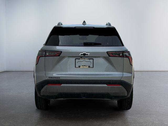 new 2026 Chevrolet Equinox car, priced at $31,040
