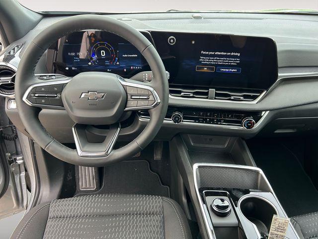 new 2026 Chevrolet Equinox car, priced at $31,040