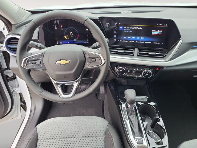 new 2025 Chevrolet Trax car, priced at $25,230