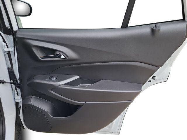 new 2025 Chevrolet Trax car, priced at $25,230