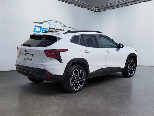 new 2025 Chevrolet Trax car, priced at $27,285