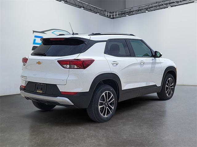 new 2025 Chevrolet TrailBlazer car, priced at $26,990