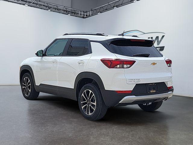 new 2025 Chevrolet TrailBlazer car, priced at $27,990