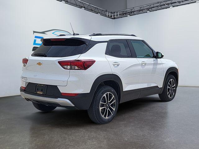 new 2025 Chevrolet TrailBlazer car, priced at $27,990