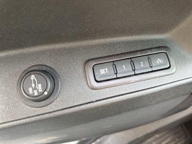 used 2020 Chevrolet Equinox car, priced at $22,618
