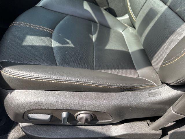 used 2022 Chevrolet Equinox car, priced at $27,961