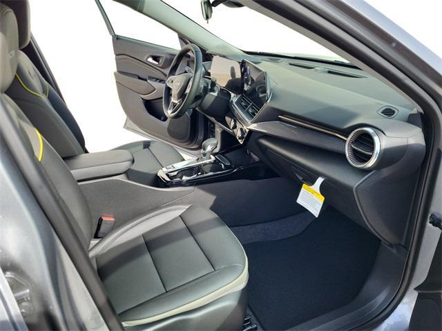 new 2025 Chevrolet Trax car, priced at $26,590