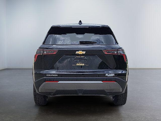 new 2026 Chevrolet Equinox car, priced at $32,045