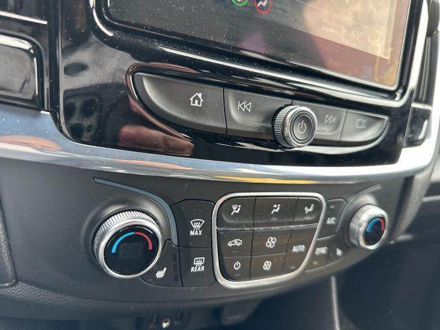 used 2022 Chevrolet Traverse car, priced at $29,611