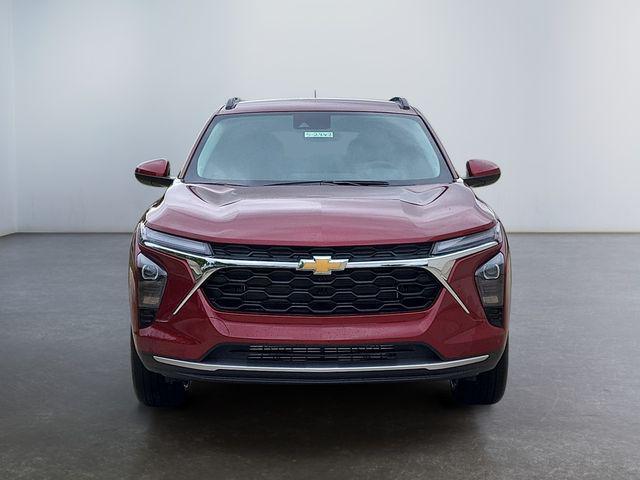 new 2025 Chevrolet Trax car, priced at $24,975