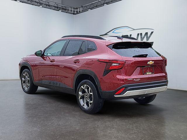 new 2025 Chevrolet Trax car, priced at $24,975