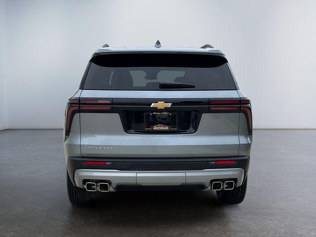 new 2025 Chevrolet Traverse car, priced at $44,695