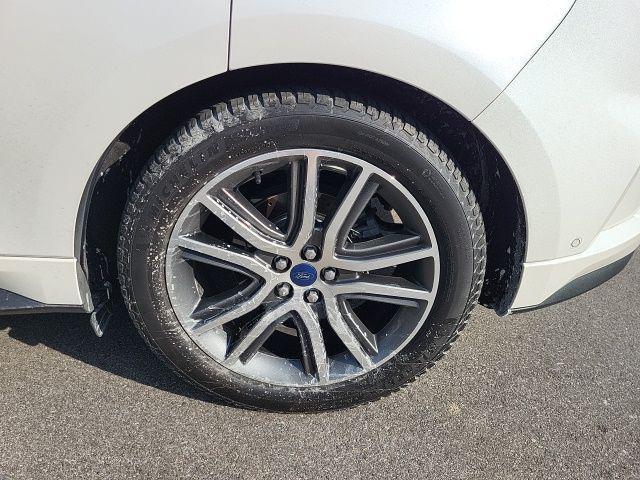 used 2019 Ford Edge car, priced at $15,913