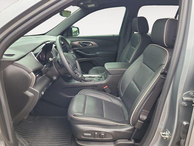 used 2023 Chevrolet Traverse car, priced at $43,966