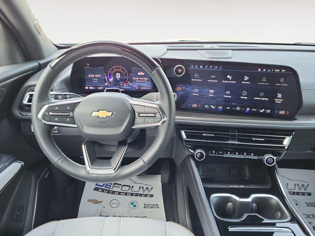 used 2025 Chevrolet Traverse car, priced at $59,484